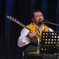Hamit Karadeniz - Gidiyorum Ağlama (Esmerani Arapça) загрузить